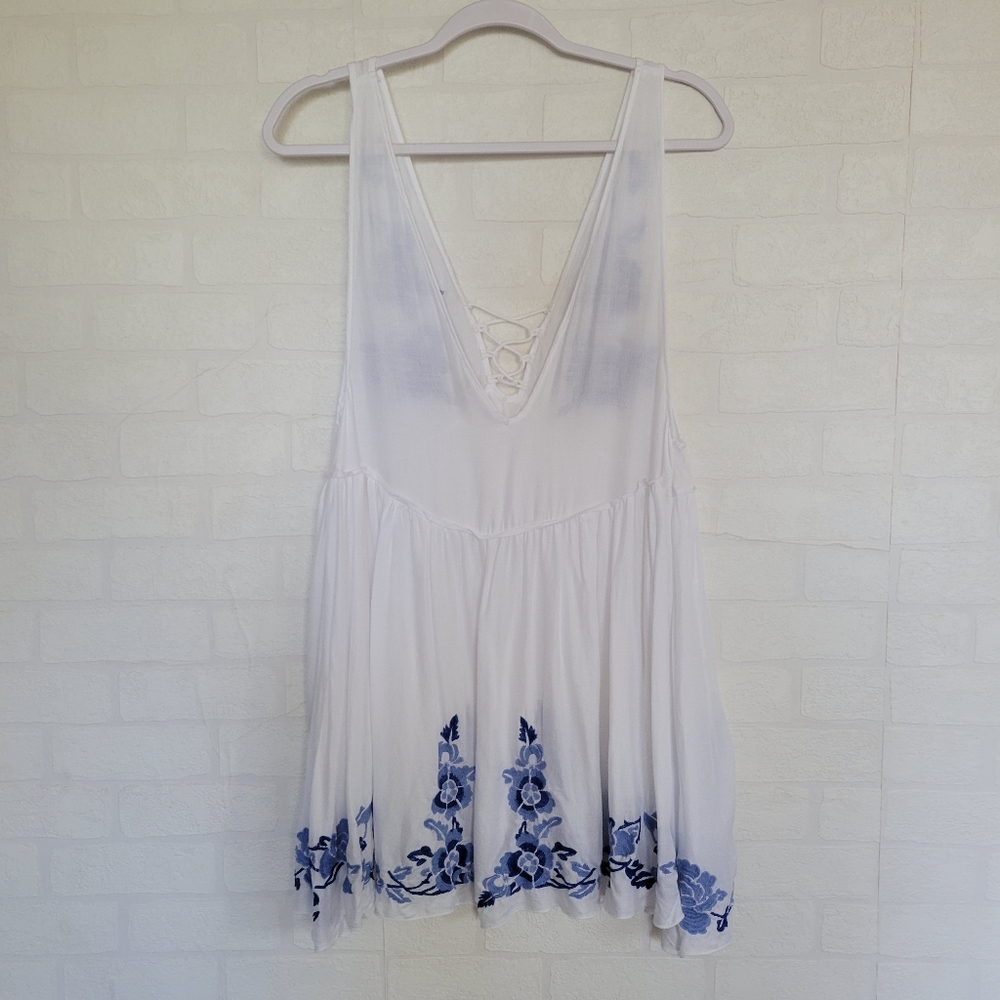 Free People White Dress with Blue Floral Accents - Picture 4 of 9